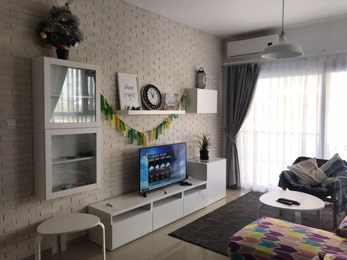 Aurelius Pool Apartments In Caesar Resort & Spa Perivolia tou Trikomou Kültér fotó