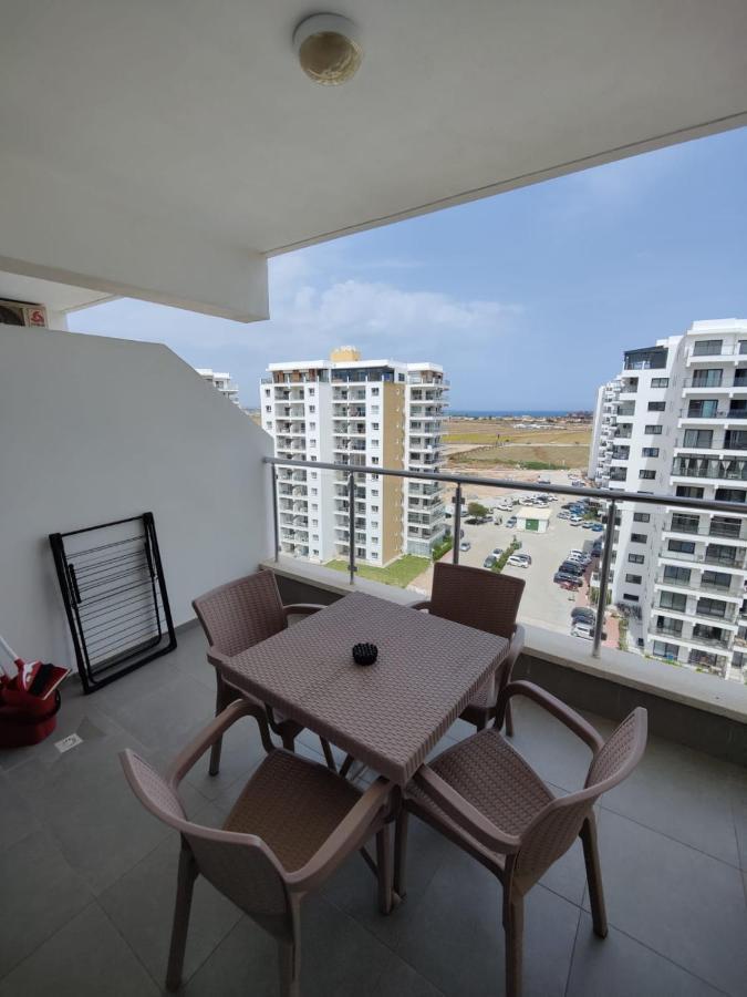 Aurelius Pool Apartments In Caesar Resort & Spa Perivolia tou Trikomou Kültér fotó